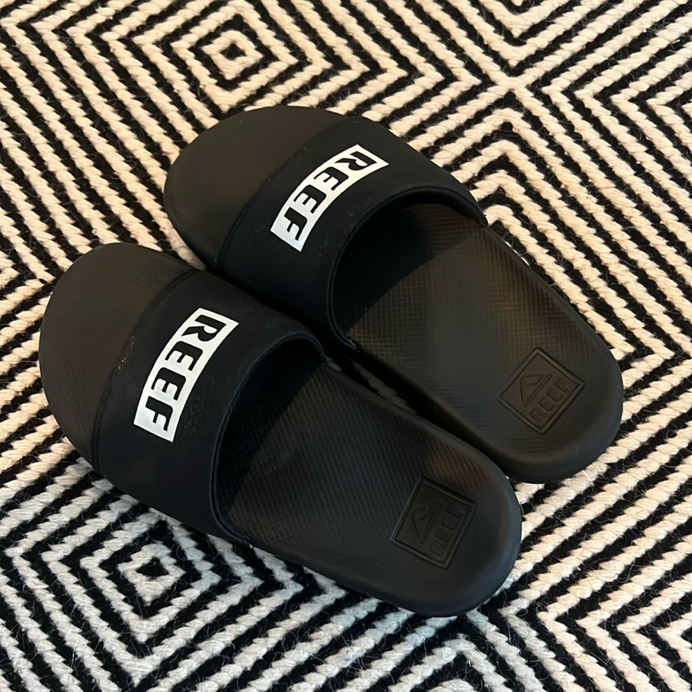 Reef black slides size 13/1 slip ons sandals